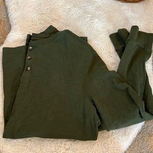 Men's Long Sleeved Shirts